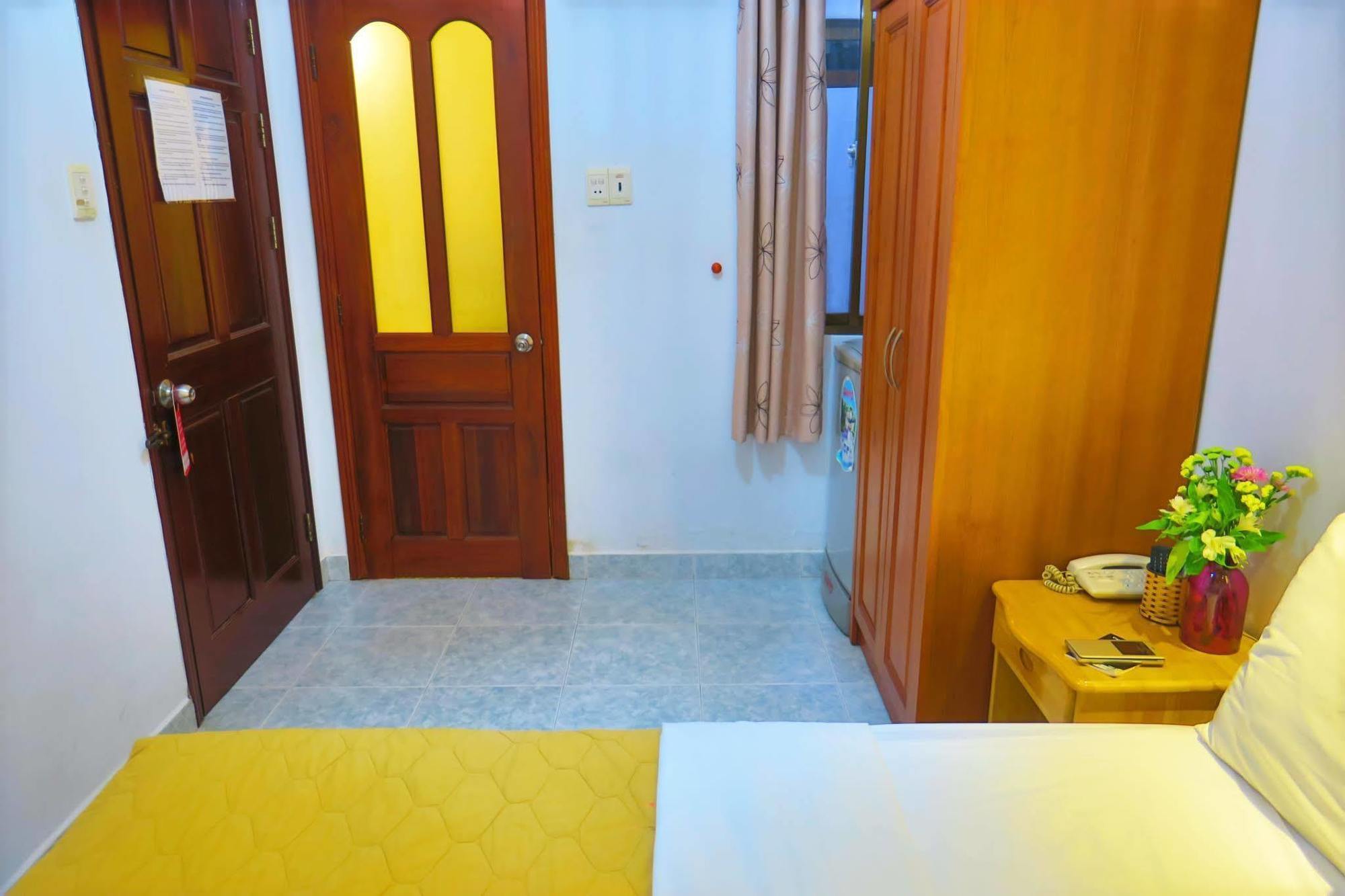 Giang Son Hotel江山民宿范五老区酒吧街胡志明市 Екстер'єр фото